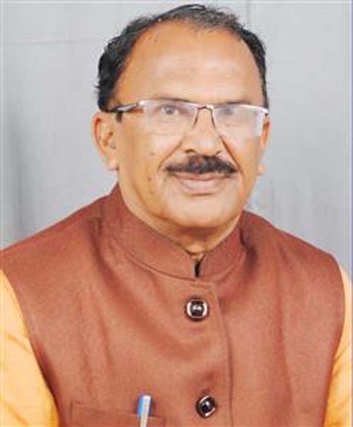 सिंधी भाषा सांस्कृतिक विरासत की पहचान नई पीढ़ी का सिंधी भाषा से बढ़ायें जुड़ाव: देवनानी 1 devnani1