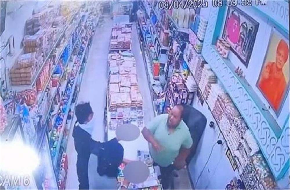 खन्ना के मलेरकोटला रोड पर दो नकाबपोश लुटेरों ने पिस्तौल की नोक पर लूट का किया प्रयास 1 lutere