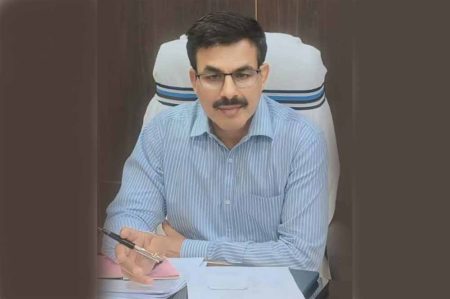 दल में संलग्न अधिकारी कर्मचारी एक सप्ताह के अंदर पर संपत्तियों का सर्वेक्षण कर पालन प्रतिवेदन प्रस्तुत करें: डीके शर्मा