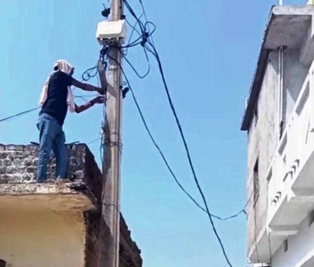 सहसपुर लोहारा वार्ड क्रमांक 08 में स्ट्रीट लाइट से रात्रिकालीन सुरक्षा और आवागमन में मिली सुविधा