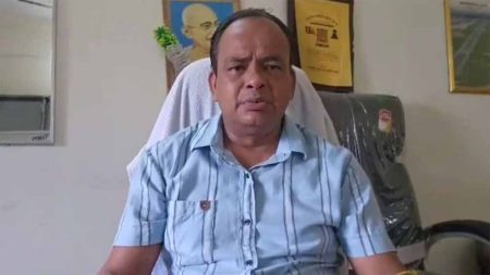 मंत्री इरफान अंसारी बोले- कांग्रेस के लगातार दबाव के चलते पाकिस्तान पर की गई कार्रवाई