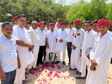 संसदीय कार्य मंत्री एवं विधानसभा मुख्य सचेतक ने लूंबा की ढाणी में की जनसुनवाई