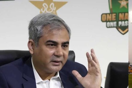 तनाव के बीच पाकिस्तान को UAE ने दिखाया ठेंगा, PSL की मेजबानी से किया इनकार, PCB को बड़ा झटका