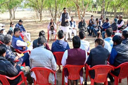 ट्रेनिंग कैम्प में प्रशिक्षण लेने वाले विधायकों, जिला अध्यक्षों सहित सभी नेताओं को निश्चित राशि बतौर पार्टी के पास जमा करनी होगी