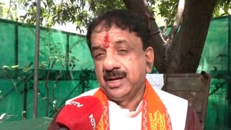 आलोक शर्मा ने CM से की मांग, बोले- लव जिहाद करने वालों की नसबंदी कराएं, इससे इस तरह की घटनाओं की पुनरावृत्ति नहीं होगी