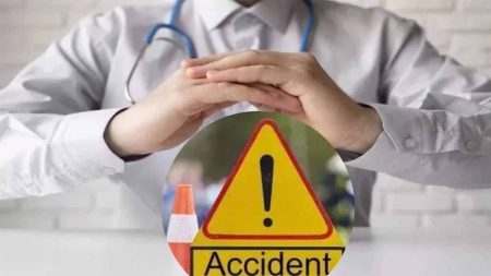 स्वास्थ्य मंत्री जायसवाल ने बताया इन अस्पतालों में मिलेगा लाभ