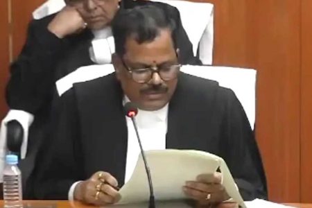 विदाई समारोह में हाईकोर्ट जज बोले- परेशान करने के इरादे से मेरा आंध्र से MP ट्रांसफर किया