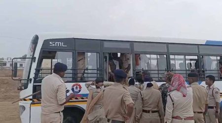 उचित मुआवजे की मांग को लेकर भारतमाला प्रोजेक्ट का विरोध