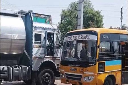 ग्वालियर में गैस टैंकर और बस की टक्कर पर आधारित मॉक ड्रिल