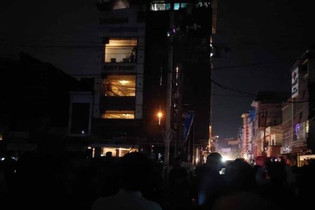 15 मिनट के अंधेरे से 550 मेगावाट मांग कम हो गई, जबलपुर में 82 मेगावाट बिजली की खपत घटी