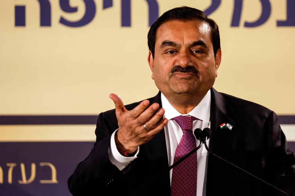 LIC ने अडानी पोर्ट्स का ₹5,000 करोड़ का पूरा नॉन-कन्वर्टिबल डिबेंचर इश्यू खरीदा 1 Gautam Adani i 4