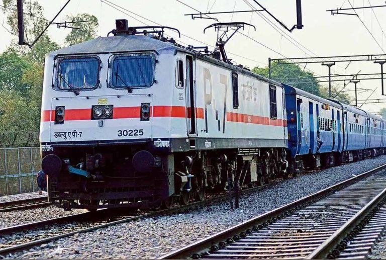 गर्मी की छुट्टियों के चलते ट्रेनों में यात्रियों की संख्या में इजाफा, 6 मई से चलेगी स्पेशल ट्रेन, जानें रूट