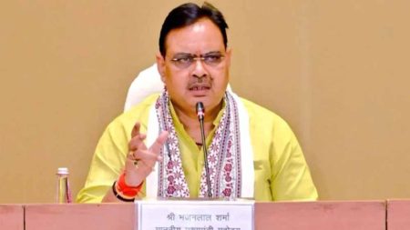 6 वर्षों से पक्के घर का इंतजार कर रहे लाखों परिवारों के लिए खुशखबरी, 2.73 लाख परिवारों को मिलेगा पक्का घर