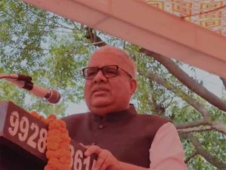 मुझे बेइज्जती पसंद नहीं, महिला की किस बात पर उखड़े केंद्रीय मंत्री, मंच छोड़कर चले गए
