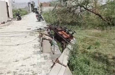 तेज आंधी और बरसात की वजह से फरीदाबाद में 48 घंटे बीतने के बाद भी अब तक बिजली आपूर्ति बहाल, करोड़ों का नुकसान