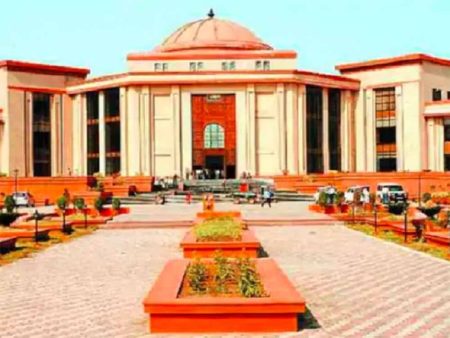 हाईकोर्ट ने डॉक्टरों को दी ऑपरेशन की अनुमति, नाबालिग दुष्कर्म पीड़िता की जान बचाने के लिए गर्भपात जरूरी