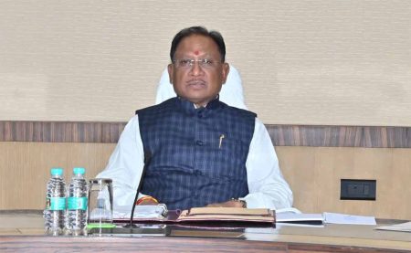 मुख्यमंत्री साय की सख़्त चेतावनी के बाद शिक्षा विभाग के अधिकारियों का तबादला