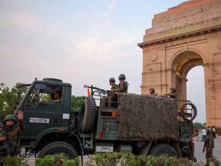 दिल्ली में भी पाकिस्तान की नापाक साजिशों को नाकाम करने की तैयारी चल रही, आज बजने वाला है सायरन