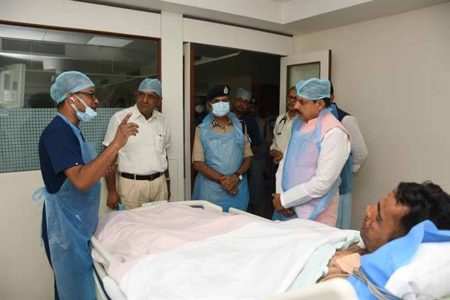 मुख्यमंत्री डॉ. यादव मिले मॉक ड्रिल में घायल जवानों से, उपचार की जानकारी भी डॉक्टर्स से ली