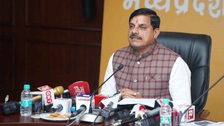 सिंहस्थ में यात्रियों के लिए रेलवे स्टेशनों के बीच समानांतर फोरलेन बनाने की योजना, कार्यों की मॉनिटरिंग आधुनिक तकनीक से