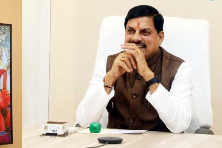 नर्मदा परिक्रमा पथ के स्थानों पर परिक्रमावासियों के लिए व्यवस्थाएं सुनिश्चित हों: मुख्यमंत्री डॉ. यादव