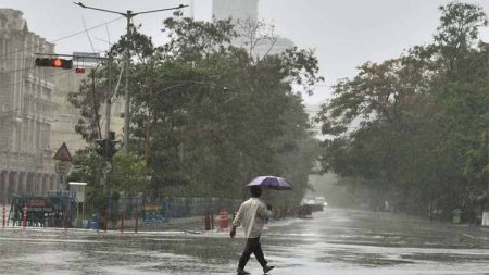 विभाग ने 9 से 14 मई तक बादल छाए रहने और गरज-चमक के साथ बारिश की संभावना जताई