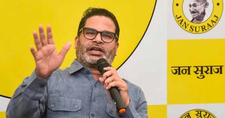 नीतीश कुमार की पार्टी जदयू के पूर्व राष्ट्रीय अध्यक्ष आरसीपी सिंह ने प्रशांत किशोर की जन सुराज का दामन थामा