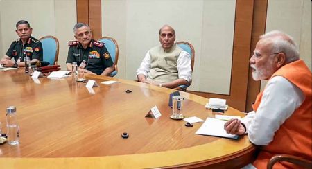 केंद्र सरकार का बड़ा फैसला- सेना प्रमुख को प्रादेशिक सेना को सहयोग के लिए जुटाने का अधिकार