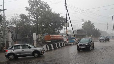 मध्यप्रदेश में बदलता मौसम, बारिश और आंधी का अलर्ट, ग्वालियर-चंबल में लू की चेतावनी