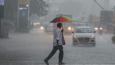 छत्तीसगढ़ में तेज धूप और चढ़ते पारा के बीच मौसम विभाग ने जारी किया बारिश का यलो अलर्ट