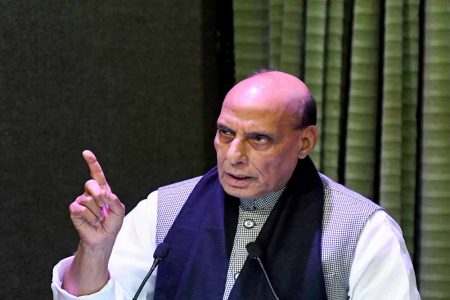 हमारी सहनशीलता का कोई नाजायज फायदा नहीं उठाए, वरना उसे मुंहतोड़ जवाब मिलेगा : राजनाथ सिंह