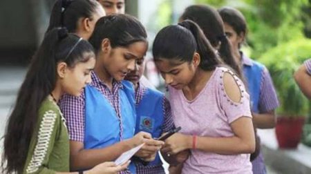 मप्र बोर्ड 10वीं और 12वीं परीक्षा का परिणाम जारी कर दिया गया है, अभिभावक भी बच्चों से उम्मीद करें, लेकिन दबाव नहीं बनाएं
