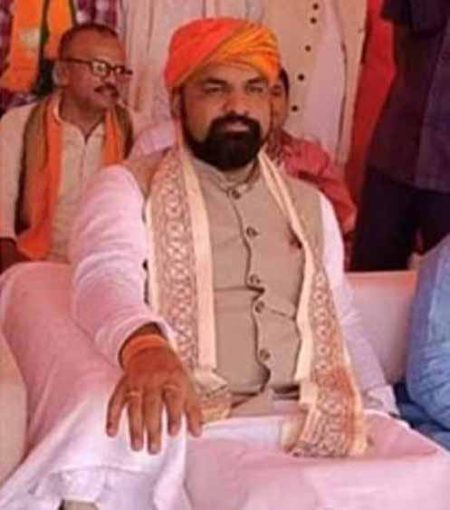 बड़े नेता ने BJP को दिया झटका, अपने समर्थकों के साथ RJD में हुए शामिल