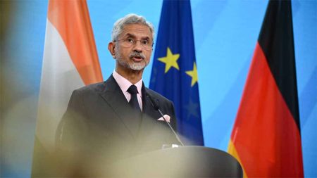 एस. जयशंकर ने जर्मनी की यात्रा के दौरान एक कड़ा दिया संदेश, भारत कभी भी परमाणु धमकियों के आगे नहीं झुकेगा