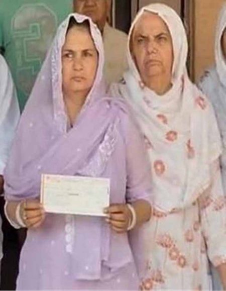 सेना के पराक्रम पर गौरवान्वित, बहादुरगढ़ की सरपंच ने 'ऑपरेशन सिंदूर' के लिए दी अपनी 5 साल की सैलरी