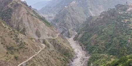 10 प्रोजेक्ट पाकिस्तान को बूंद-बूंद के लिए तरसा सकते हैं, भारत में बनेगी बिजली और सीमापार झटका