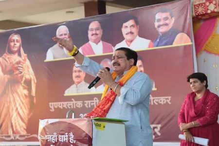लोकमाता अहिल्याबाई की 300वीं जयंती पर उनके आदर्शों का किया स्मरण