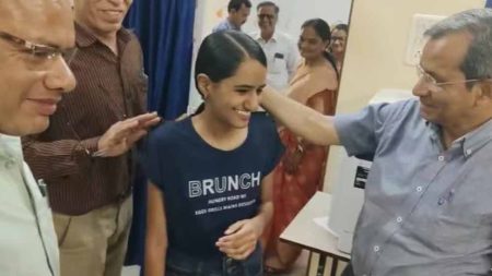 उज्जैन की बेटी का कमाल, शास्त्री नगर की छात्रा सुहानी को 500 में से 497 अंक (99.4%) मिले