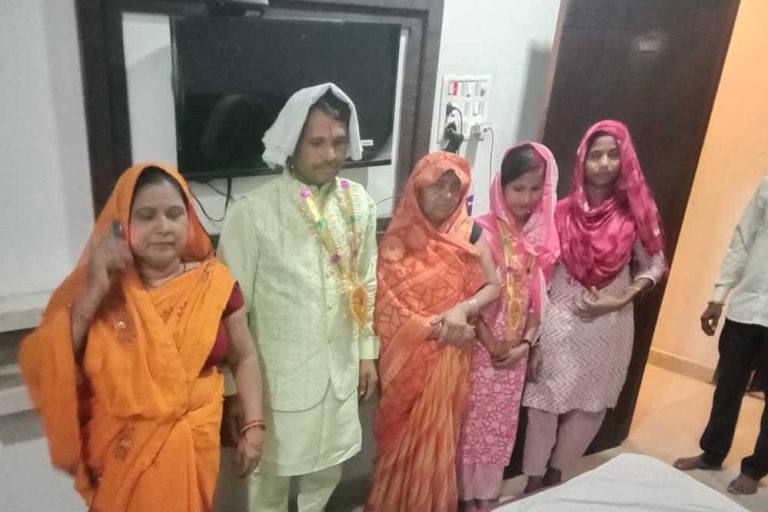 कैलासर का मोनू राज दलाल के जरिए रोहतास की काजल कुमारी से शादी रचाने पहुंचा, फिर हुआ .......