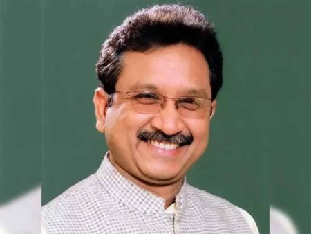 सामूहिक दुष्कर्म पीड़िता के परिवार की पहचान की उजागर, मंत्री विजय शाह अब नए विवाद में घिरे