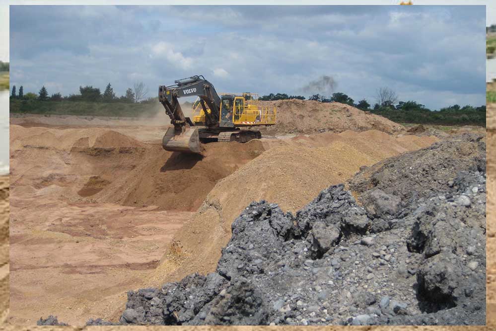 छत्तीसगढ़ में पारदर्शी, वैज्ञानिक और जनहितैषी खनिज नीति के तहत रेत खनन व्यवस्था को मिल रहा नया स्वरूप 1 15A 105