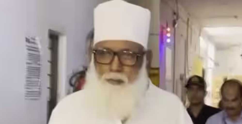 मास्टरमाइंड छांगुर बाबा का भतीजा सोहराब गिरफ्तार, आजमगढ़ में बड़ी कार्रवाई 1 17A 47