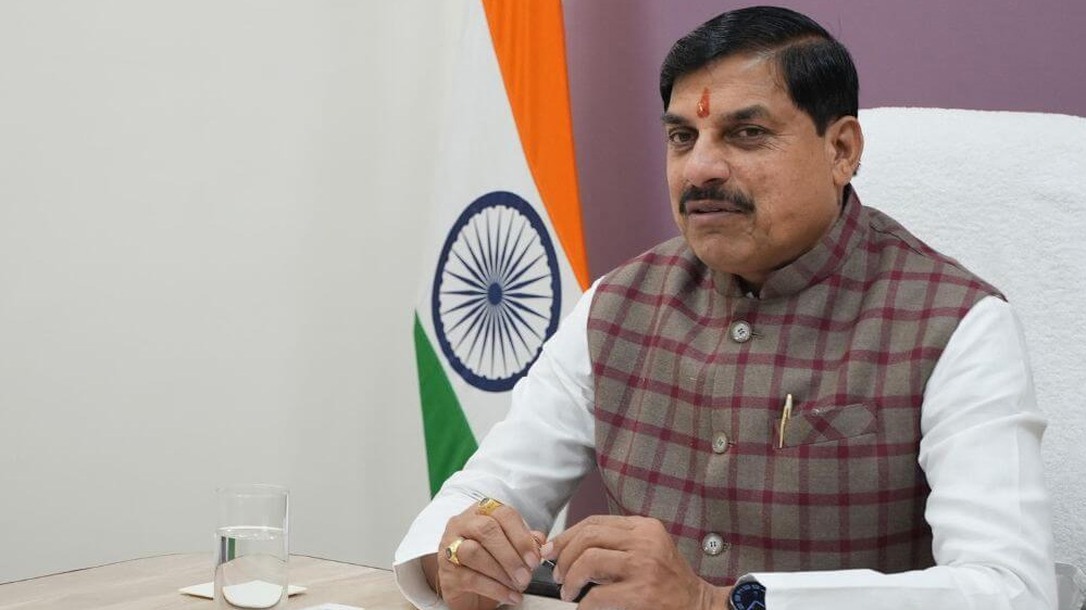 जिस व्यक्ति को वित्तीय जादूगर कहा जाता है, वह एक सामान्य, लेकिन परिवर्तनकारी विचार की सिफारिश तक नहीं कर सका- CM यादव 1 mohan 7A 106