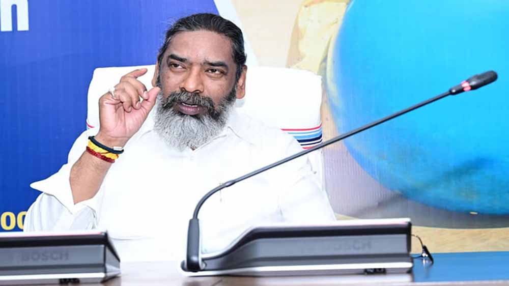 युवती पर पेट्रोल डालने की घटना पर सीएम हेमंत सोरेन सख्त, जांच के दिए आदेश 1 soren5 1