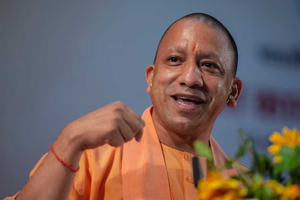 योगी सरकार का नया प्लान, युवाओं को ट्रेनिंग के बाद मिलेगी सीधी नौकरी 1 yogi y 69 1 1