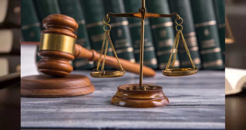 अभियुक्त की मौत के बाद भी जारी रहा केस, सह-आरोपी पत्नी, बेटे और बहू को 3 साल कैद