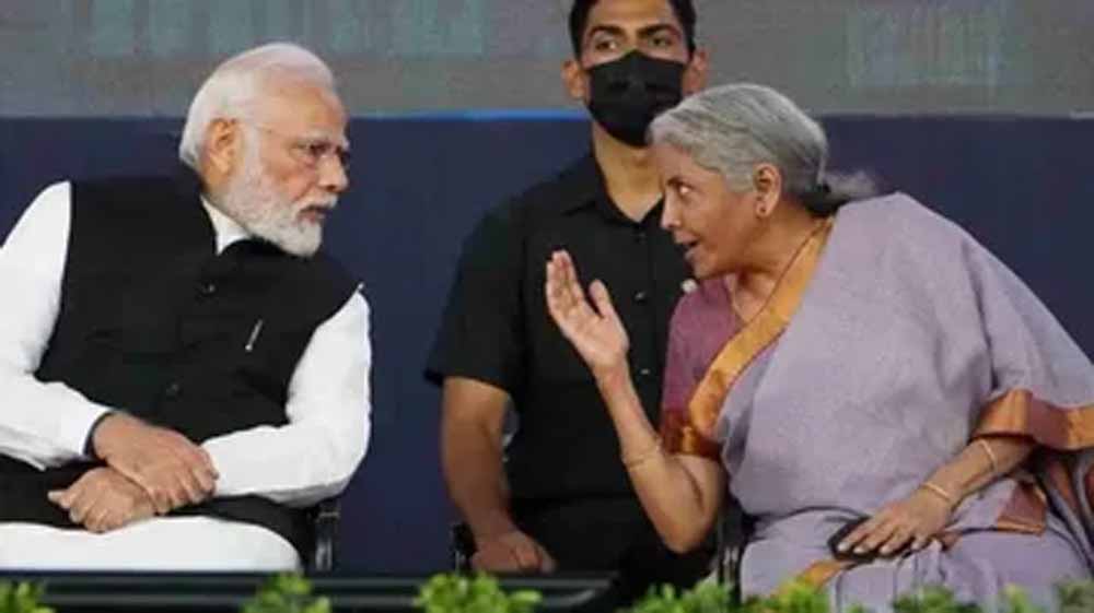 महंगाई से मिलेगी राहत? फूड और कपड़ों को 5% GST में लाने की तैयारी 1 gst1 4