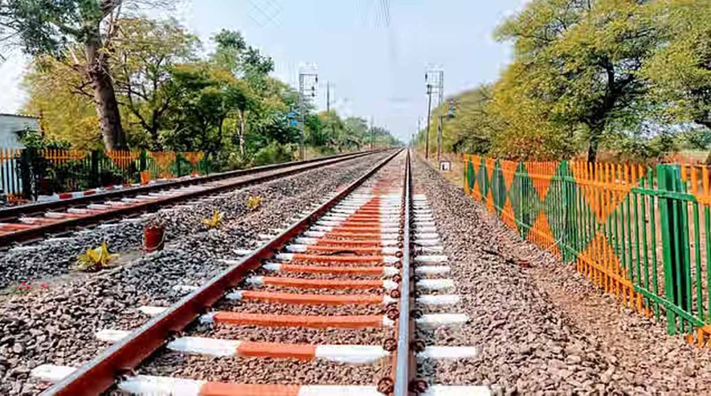 इटारसी से नागपुर के बीच दौड़ेगी नई ट्रेन, 415 पुल और 37 स्टेशनों के साथ जुड़ेंगे शहर इटारसी से नागपुर के बीच दौड़ेगी नई ट्रेन, 415 पुल और 37 स्टेशनों के साथ जुड़ेंगे शहर