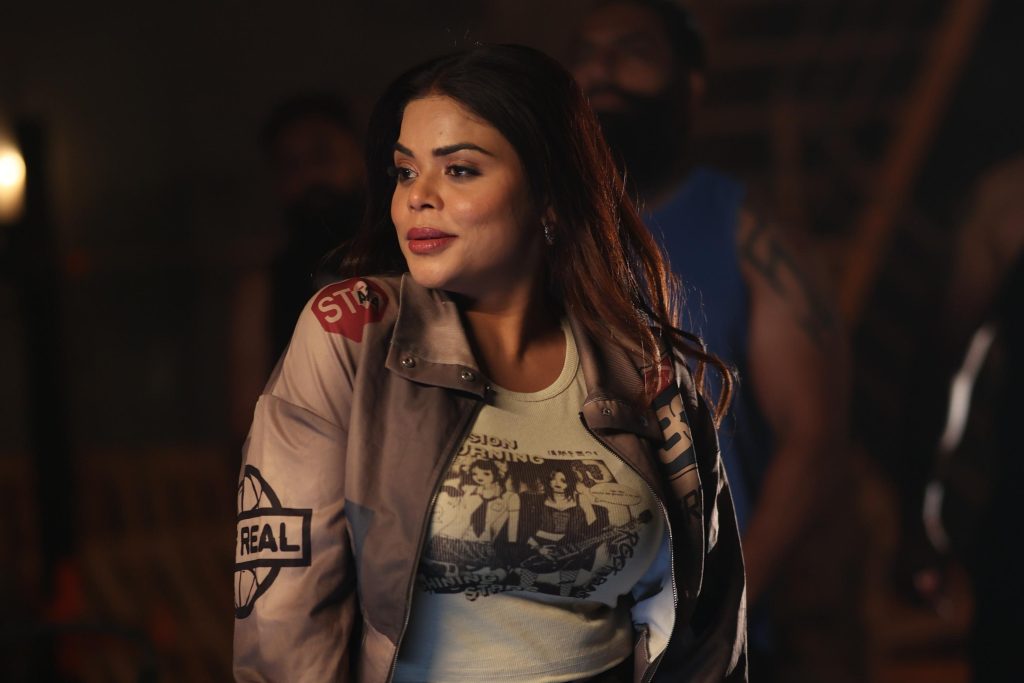 image editor output image808778160 1770020238691